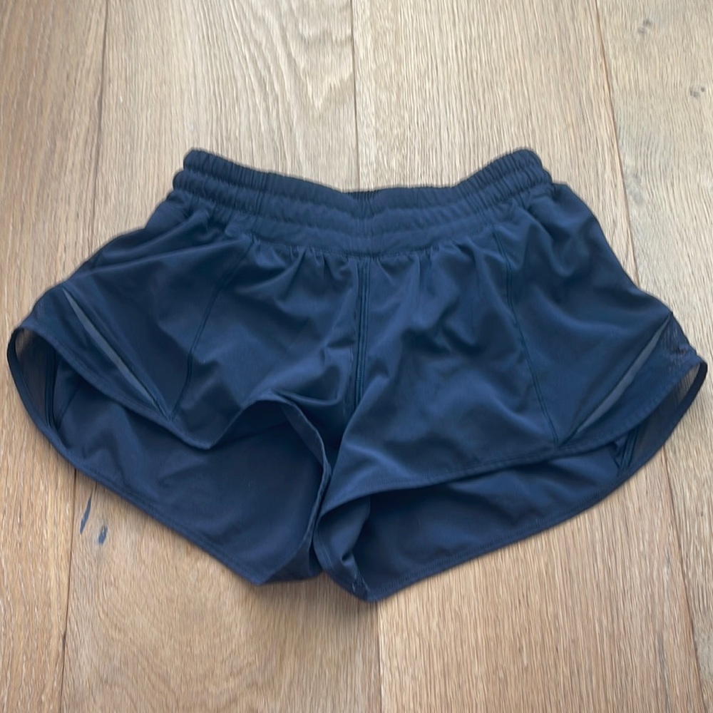 Hotty Hot LR black size 4 2.5”